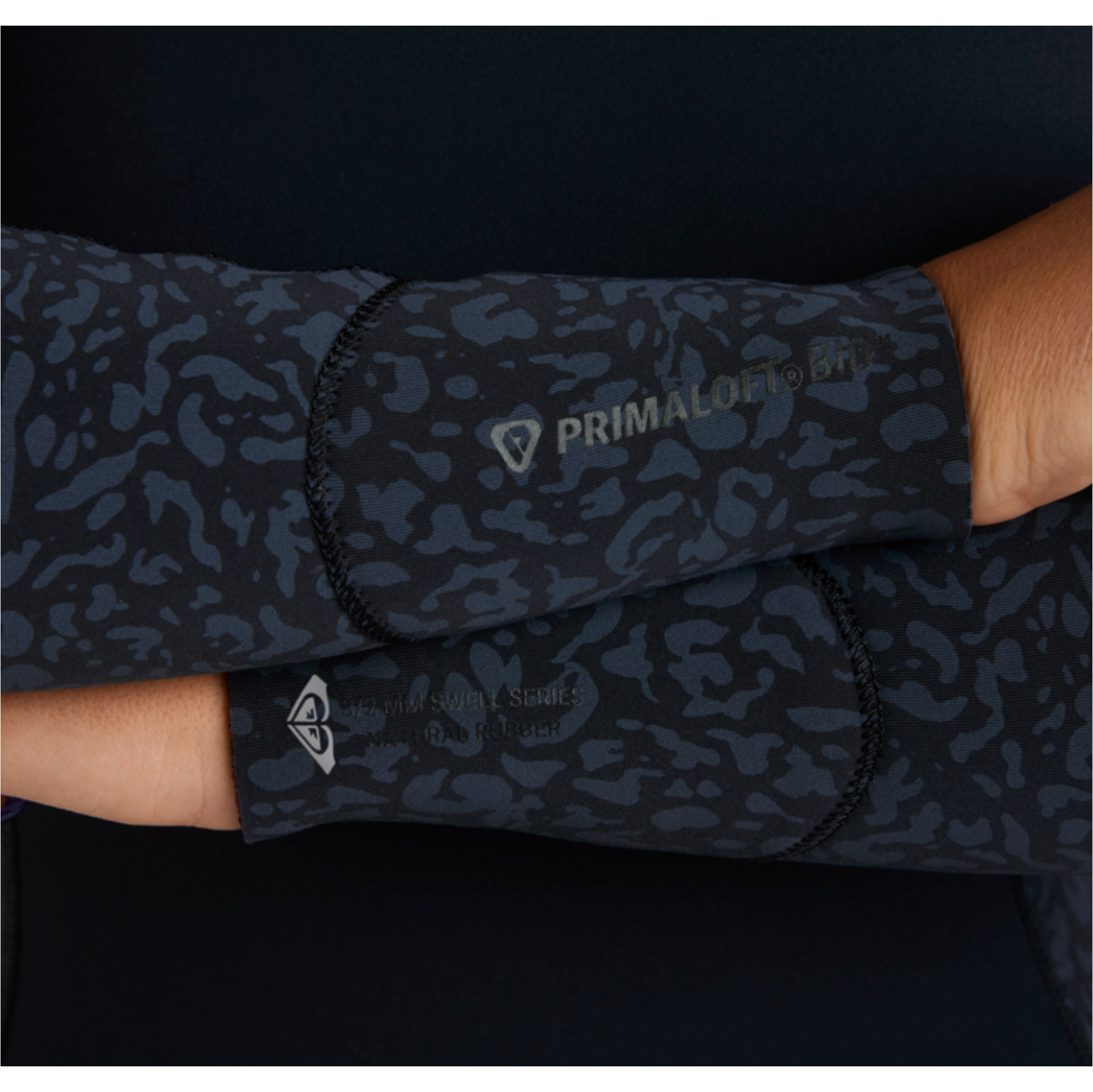 2025 Roxy Womens Swell Natural 3/2mm Chest Zip Wetsuit 26BW213508 - Animal Print